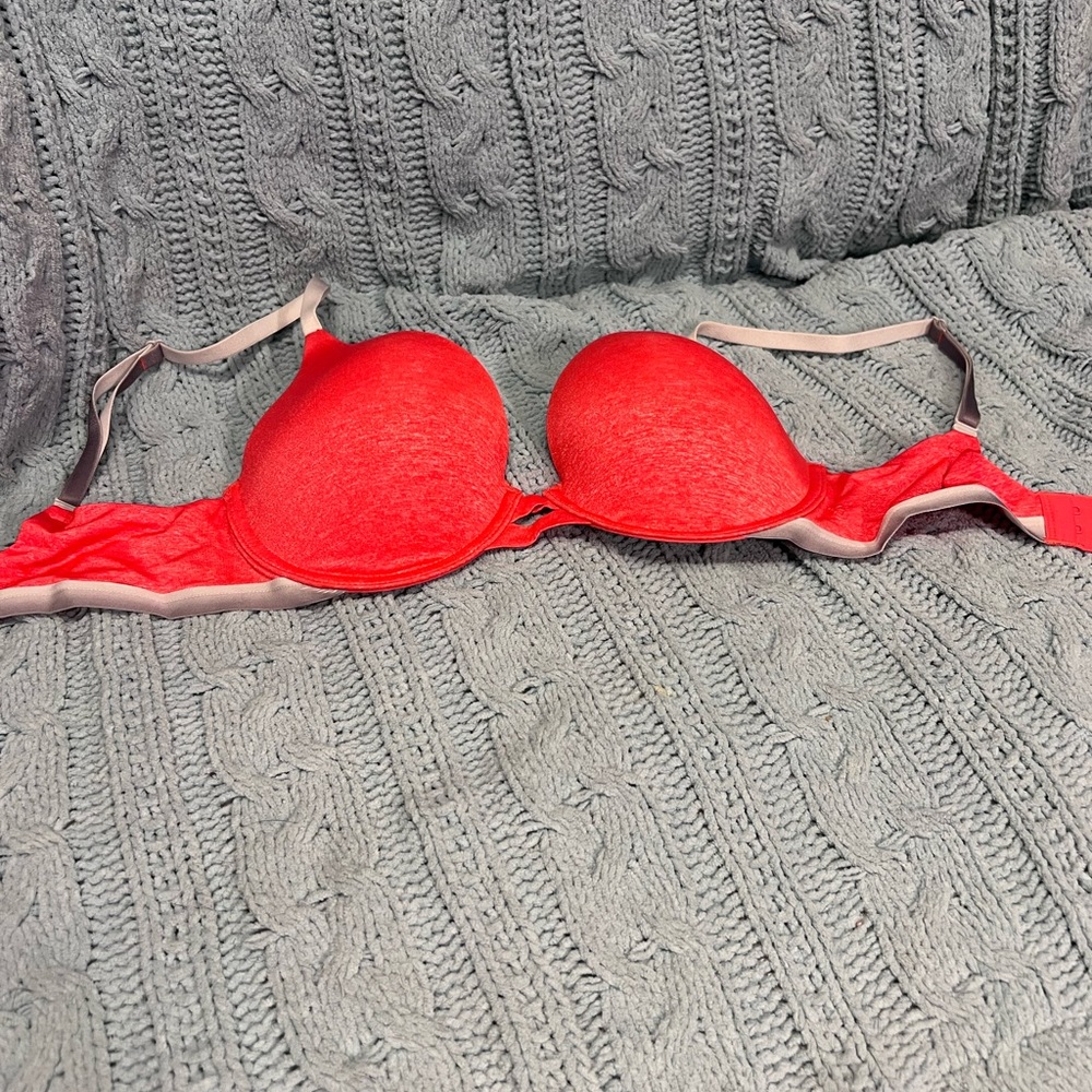 VS perfect shape 32D bra in orange